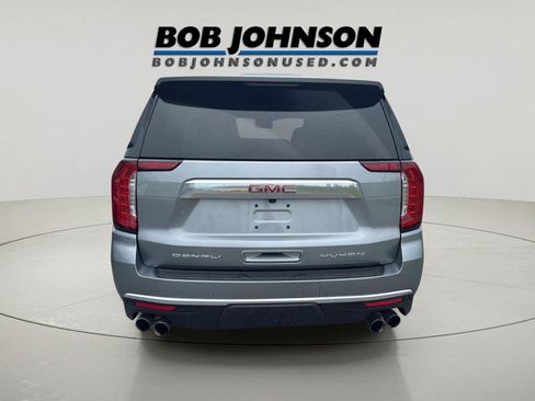 Used 2024 GMC Yukon XL Denali AWD/4WD image 9