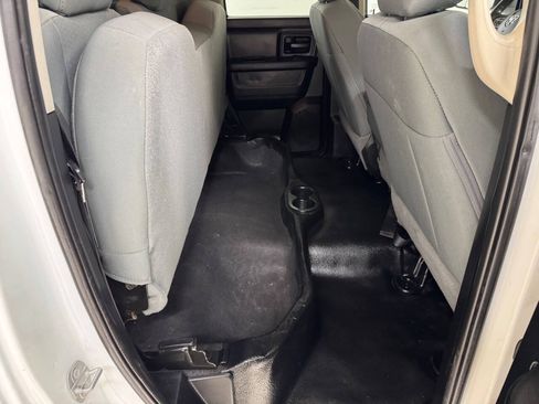 Used 2017 RAM 1500 Tradesman w/ Popular Equipment Group AWD/4WD image 39