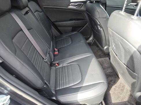 Used 2024 Kia Sportage SX Prestige image 20