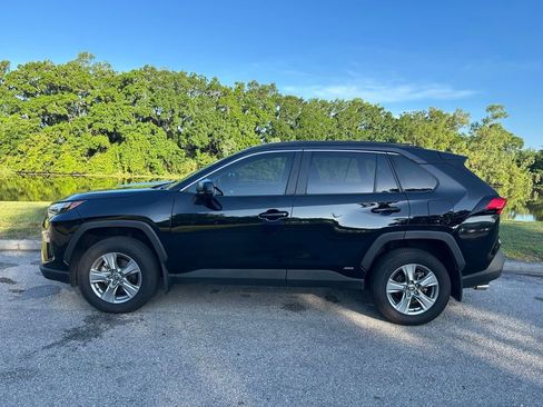 Used 2025 Toyota RAV4 LE image 2