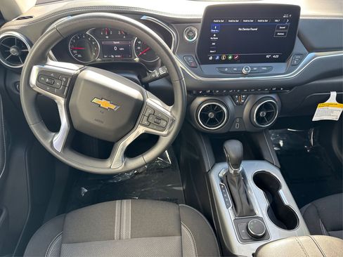 Certified 2025 Chevrolet Blazer LT image 19