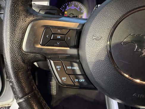 Used 2016 Ford Mustang Premium image 24
