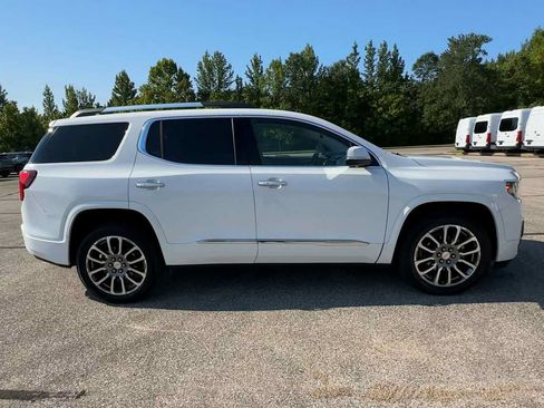 Certified 2021 GMC Acadia Denali w/ Denali Technology Package FWD image 9