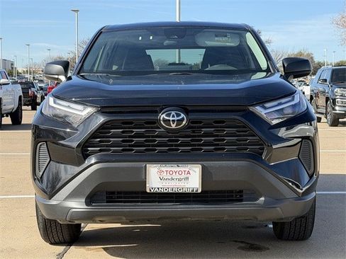 Certified 2025 Toyota RAV4 LE image 8