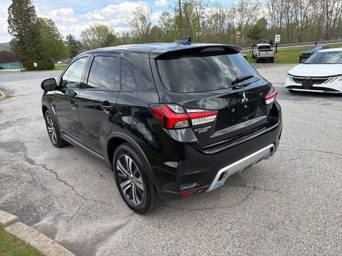 Used 2023 Mitsubishi Outlander Sport SE AWD/4WD image 5