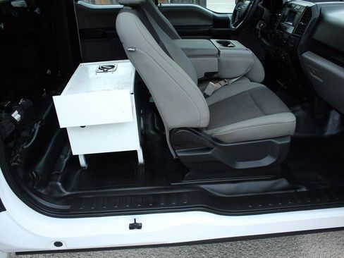 Used 2018 Ford F150 XL w/ Equipment Group 101A Mid RWD image 26