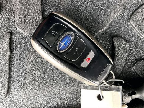 Certified 2025 Subaru Outback Wilderness AWD/4WD image 9