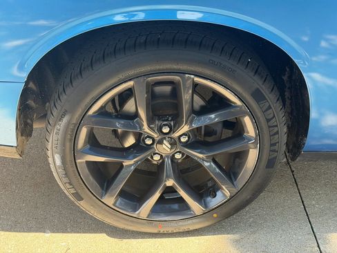 Used 2019 Dodge Challenger SXT w/ Blacktop Package RWD image 11