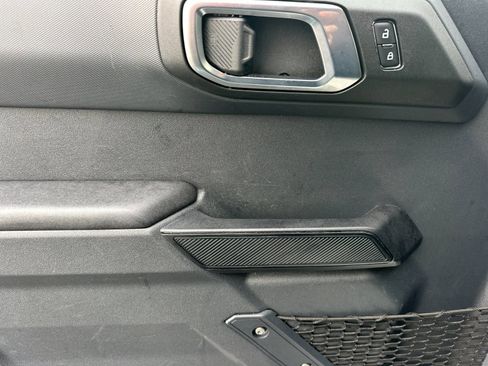 Used 2025 Ford Bronco Big Bend image 11