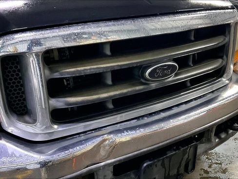 Used 2001 Ford F250 Lariat RWD image 25