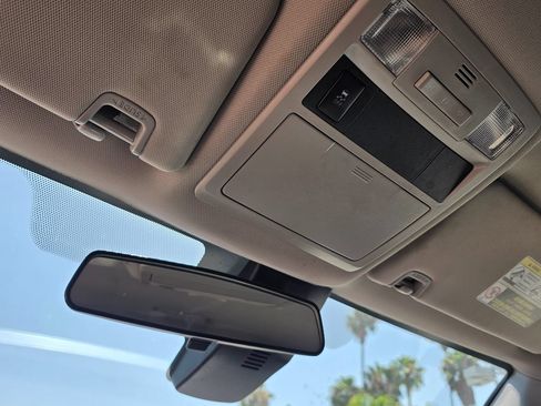Used 2019 Toyota Tacoma SR5 RWD image 38