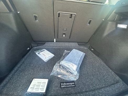 New 2026 Volkswagen Taos SE image 37