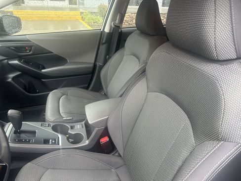 Used 2024 Subaru Crosstrek 2.0i Premium AWD/4WD image 17