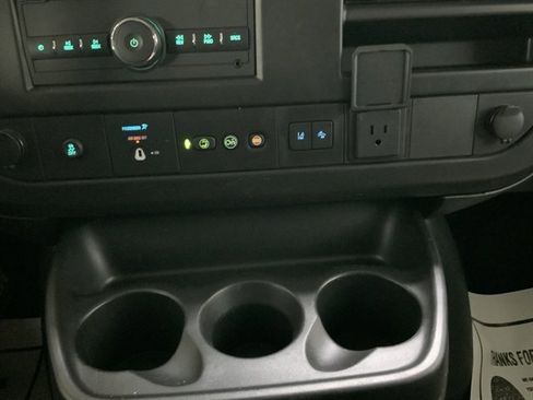 Used 2024 Chevrolet Express 3500 LT w/ LT Preferred Equipment Group image 29