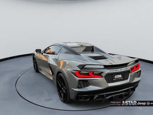 Used 2023 Chevrolet Corvette Stingray Premium Conv w/ Z51 Performance Package image 6