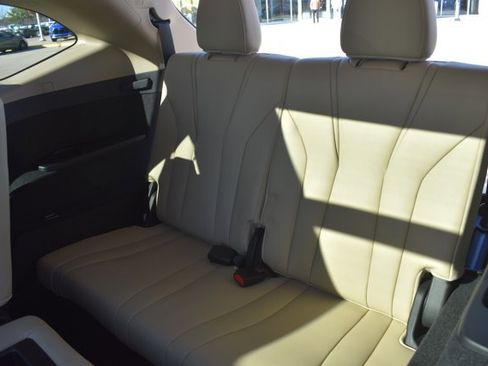 Used 2023 Acura MDX FWD w/ Technology Package image 16