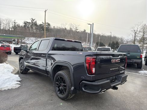 Used 2022 GMC Sierra 1500 Elevation image 8
