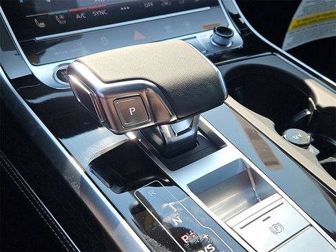 New 2025 Audi Q7 3.0T Premium Plus image 21