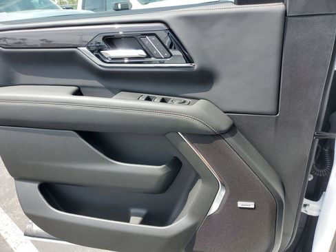New 2026 GMC Yukon Elevation RWD image 13
