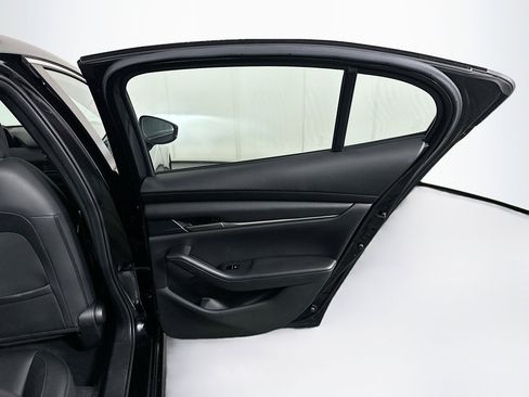 Used 2021 MAZDA MAZDA3 s image 28