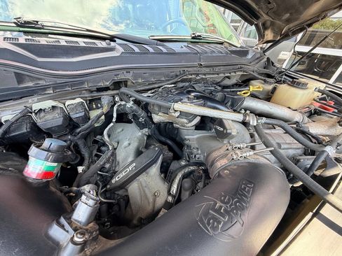 Used 2017 Ford F350 Lariat w/ Lariat Ultimate Package AWD/4WD image 40