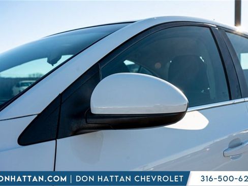 Used 2014 Chevrolet Cruze LT image 25