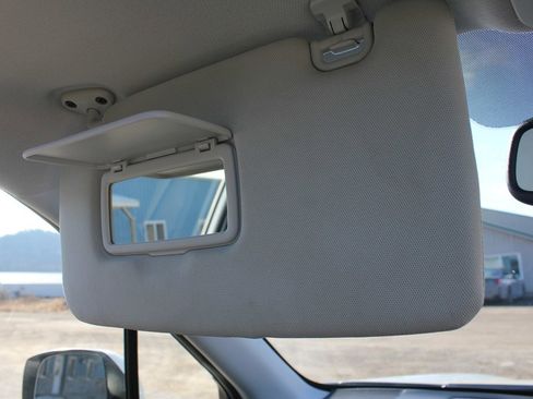 Used 2015 Subaru Forester 2.5i Premium w/ All-Weather Package image 28