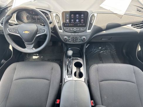 Used 2023 Chevrolet Malibu LT FWD image 9