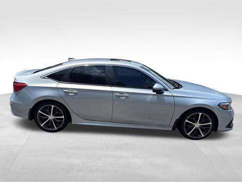 Used 2023 Honda Civic Touring image 8