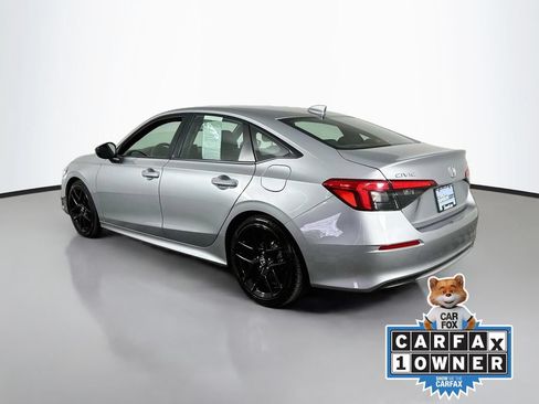 Used 2023 Honda Civic Sport image 6
