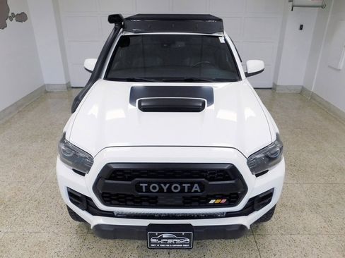 Used 2019 Toyota Tacoma TRD Pro image 13