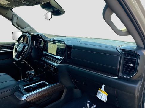 Used 2025 Chevrolet Silverado 1500 RST w/ All Star Edition Plus AWD/4WD image 29