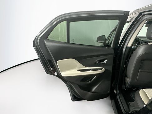 Used 2020 Buick Encore Preferred w/ Safety Package FWD image 25