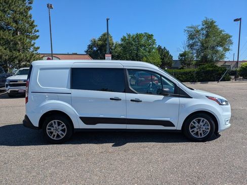 Used 2023 Ford Transit Connect XLT w/ Trailer Tow Package FWD image 4
