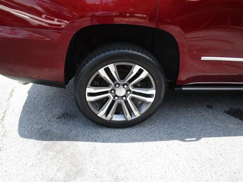 Used 2019 GMC Yukon Denali w/ Denali Ultimate Package AWD/4WD image 31