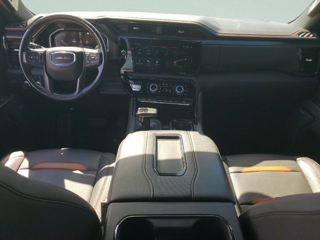 Used 2022 GMC Sierra 1500 AT4 w/ AT4 Premium Package AWD/4WD image 11