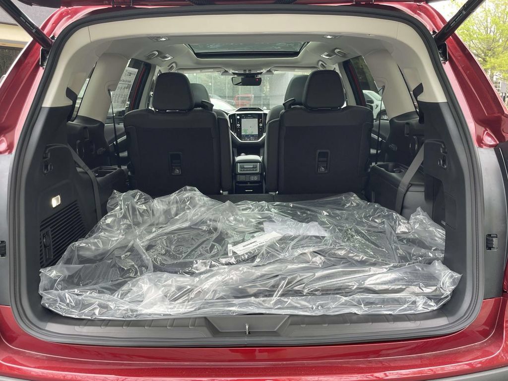 Used 2026 Subaru Ascent Limited w/ Popular Package #2 AWD/4WD image 10