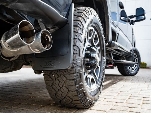 Used 2025 Ford F250 Platinum image 49