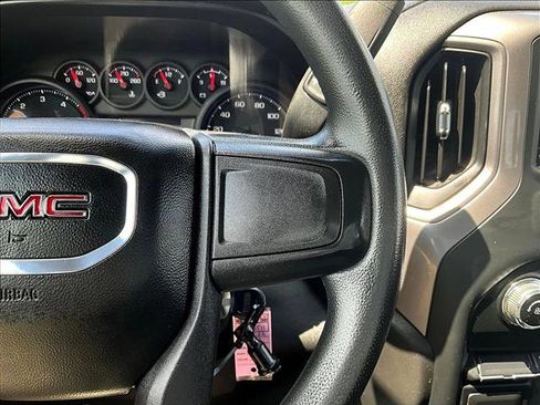 Used 2022 GMC Sierra 3500 Pro AWD/4WD image 19