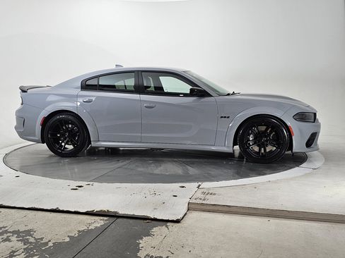 Used 2022 Dodge Charger Scat Pack image 3
