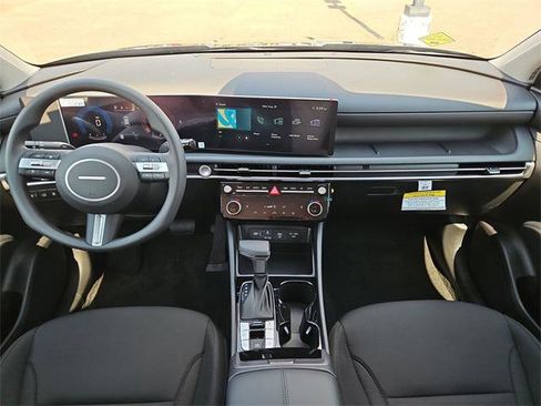 New 2026 Hyundai Tucson SEL image 9