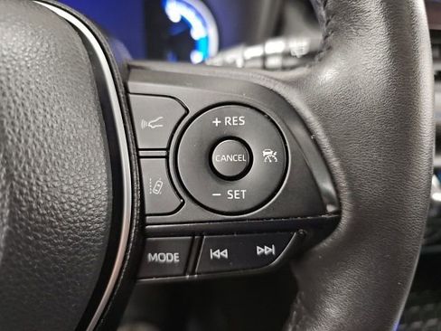 Used 2024 Toyota RAV4 SE image 20