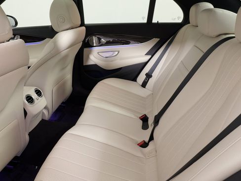 Used 2021 Mercedes-Benz E 350 Sedan image 51