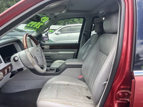 Used 2005 Lincoln Aviator AWD image 3