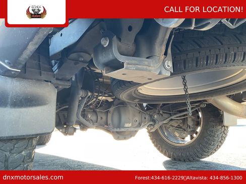 Used 2019 Nissan Titan Platinum Reserve w/ Platinum Utility Package image 21