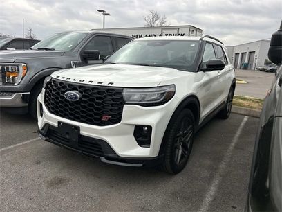 Used 2025 Ford Explorer ST