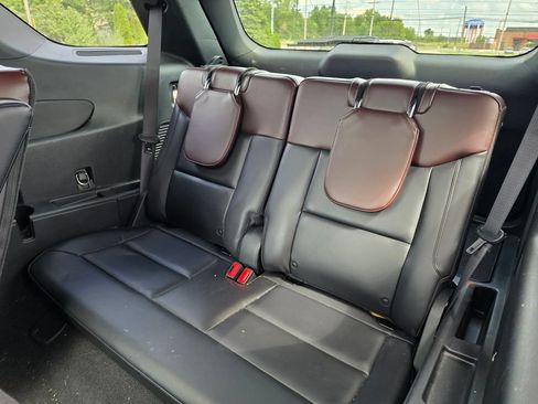 Used 2020 Ford Explorer Platinum AWD/4WD image 18