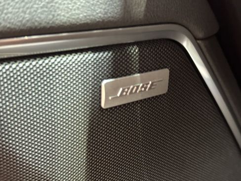 New 2025 GMC Sierra 2500 SLT w/ SLT Convenience Package image 40