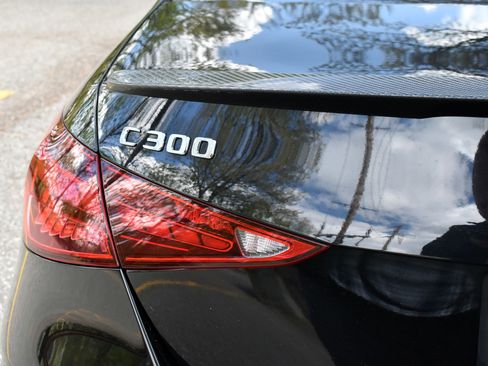 Used 2023 Mercedes-Benz C 300 4MATIC Sedan w/ Pinnacle Trim Package image 15