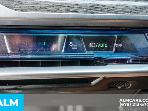 Used 2024 BMW 740i xDrive AWD/4WD image 48